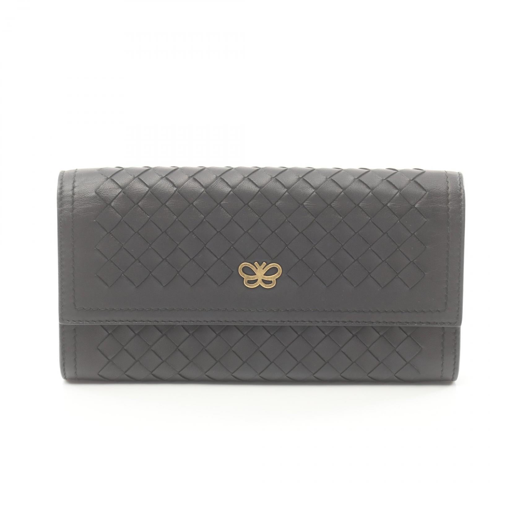 Bottega Veneta Intrecciato Leather Flap Wallet Leather Long Wallet in Very Good Condition