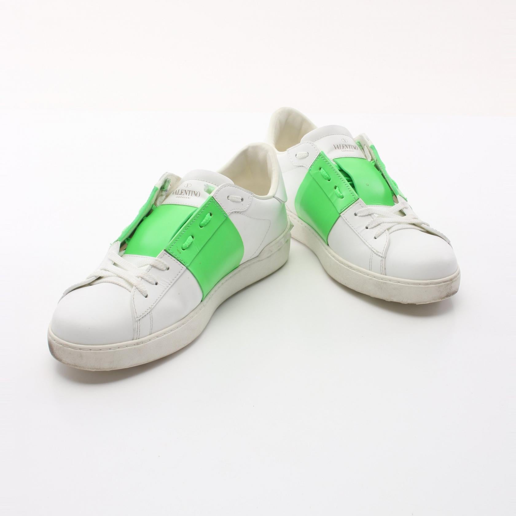 Valentino Garavani Leather Sneakers TY0S0830