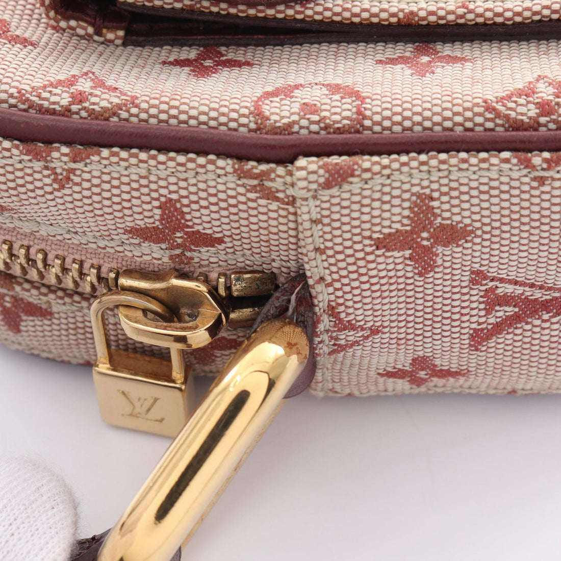 Louis Vuitton Monogram Mini Canvas Leather Juliet Bag