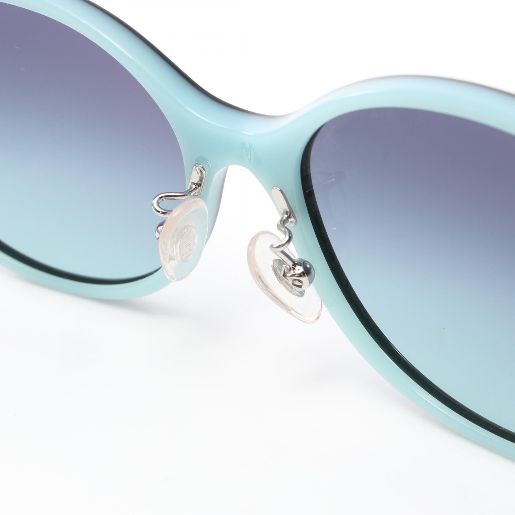 Tiffany & Co Oversized Tinted Sunglasses  Plastic Sunglasses TF4181-D in Very Good Condition