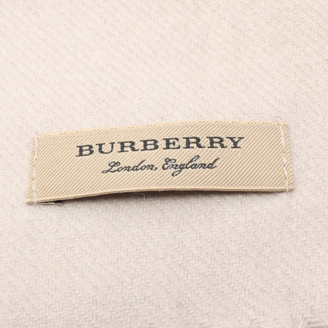 Burberry Giant Check Wool Scarf  Canvas Scarf 4031045 in Great Condition