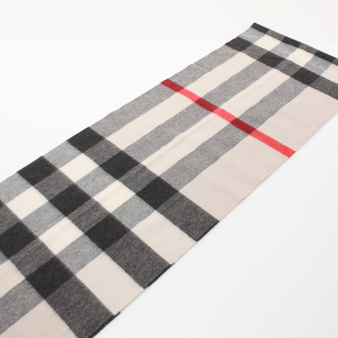 Burberry Giant Check Wool Scarf  Canvas Scarf 4031045 in Great Condition