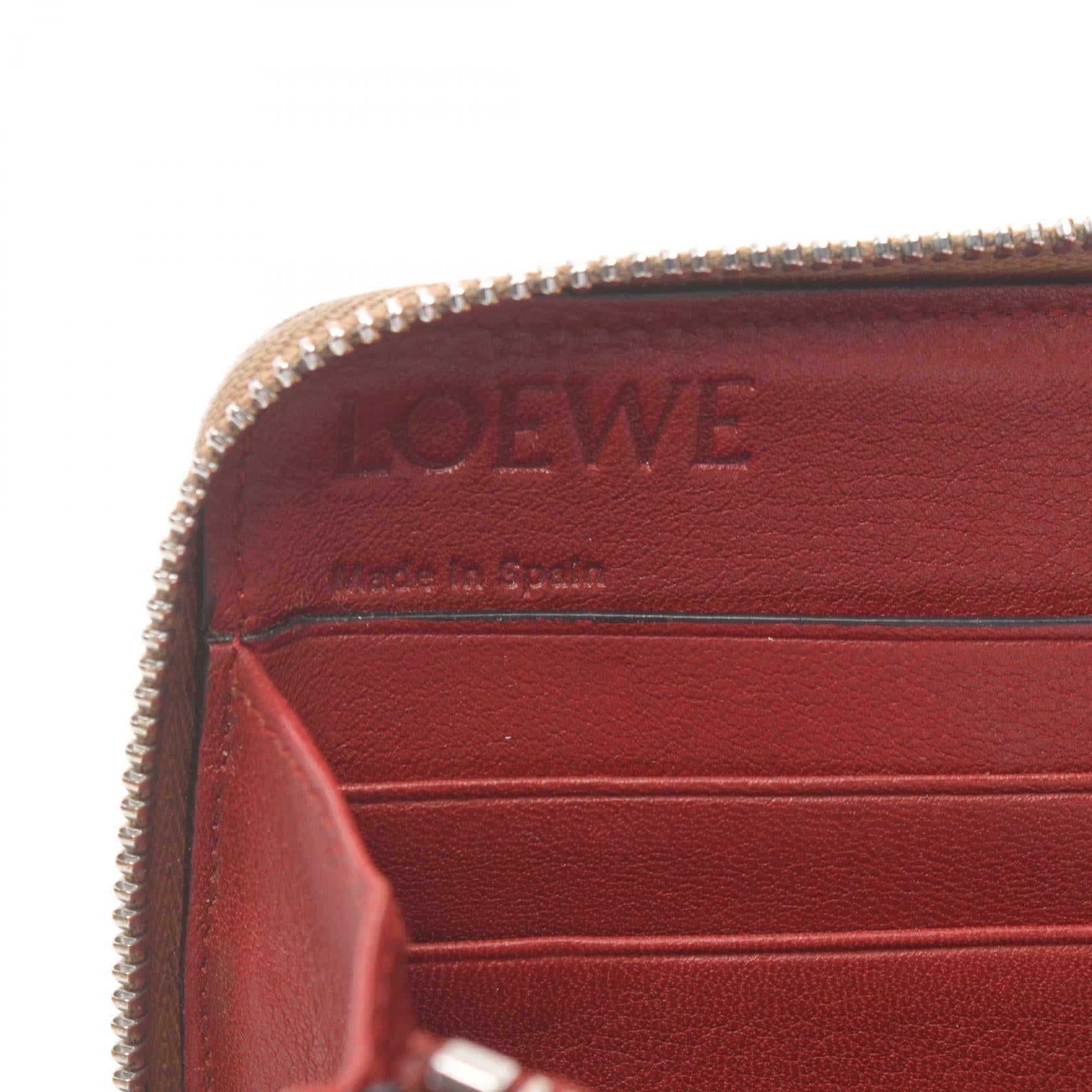 Loewe Leather Zip Wallet  Leather Long Wallet 124.12.U03 in Good Condition