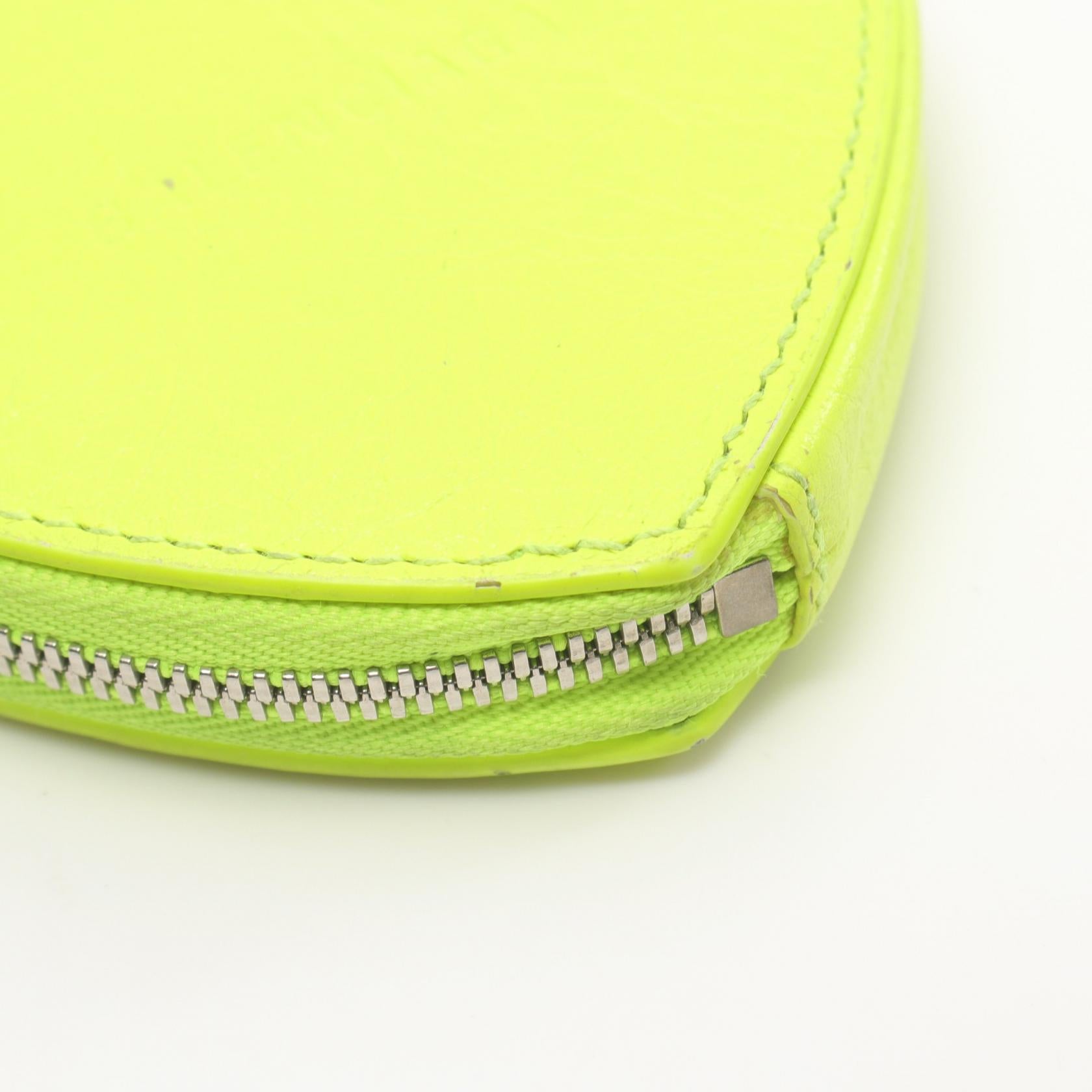 Balenciaga Le Cagole Leather Coin Case Green