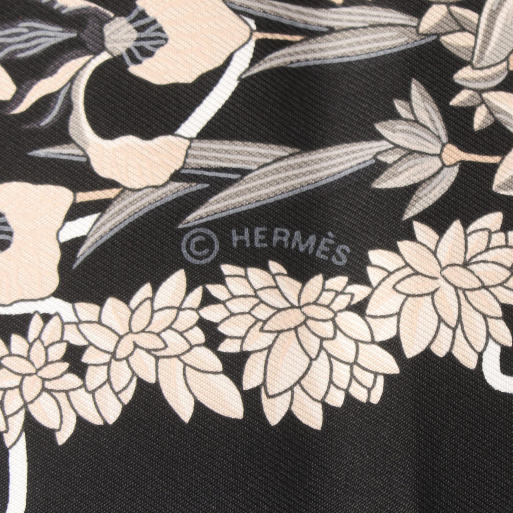 Hermes Carre 90 Planifleurs Scarf Cotton Scarf in Great Condition