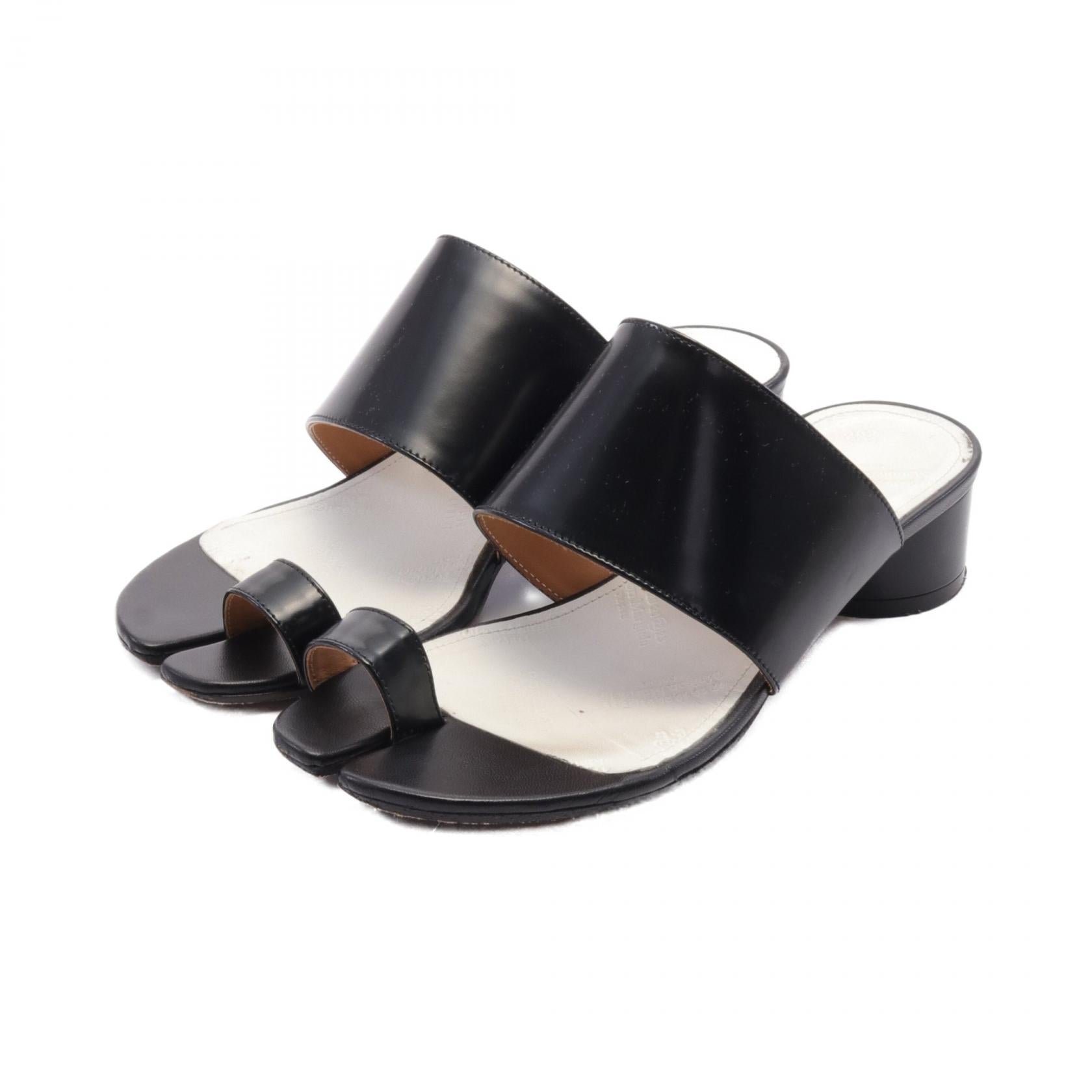 Maison Margiela Tabi Leather Sandals