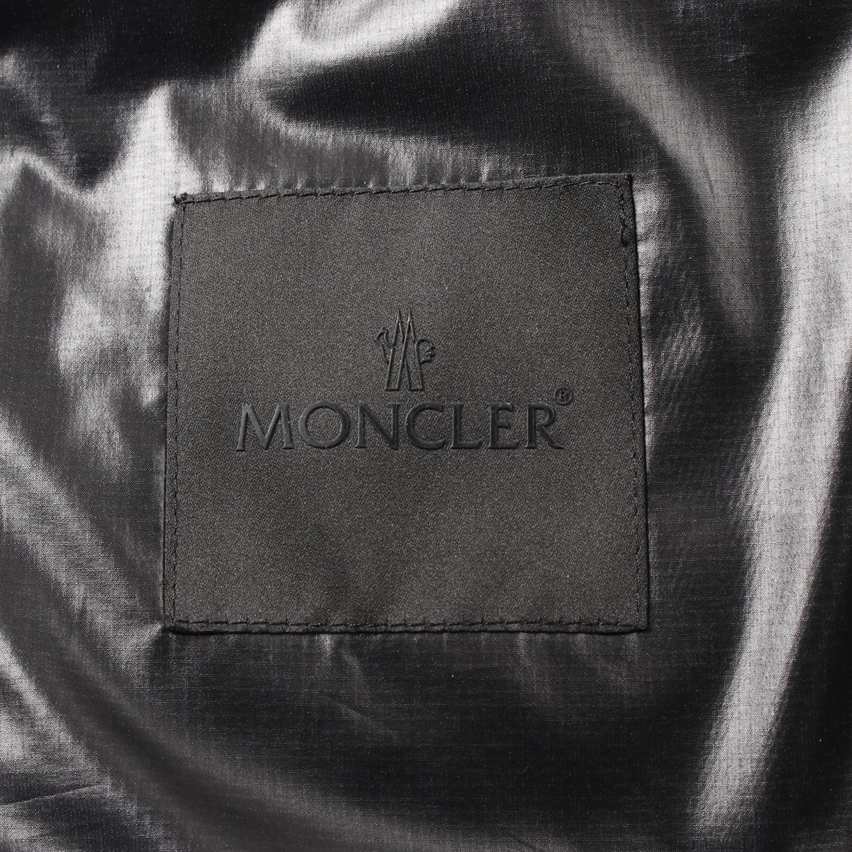 Moncler LARMOR Down Jacket Polyester Black