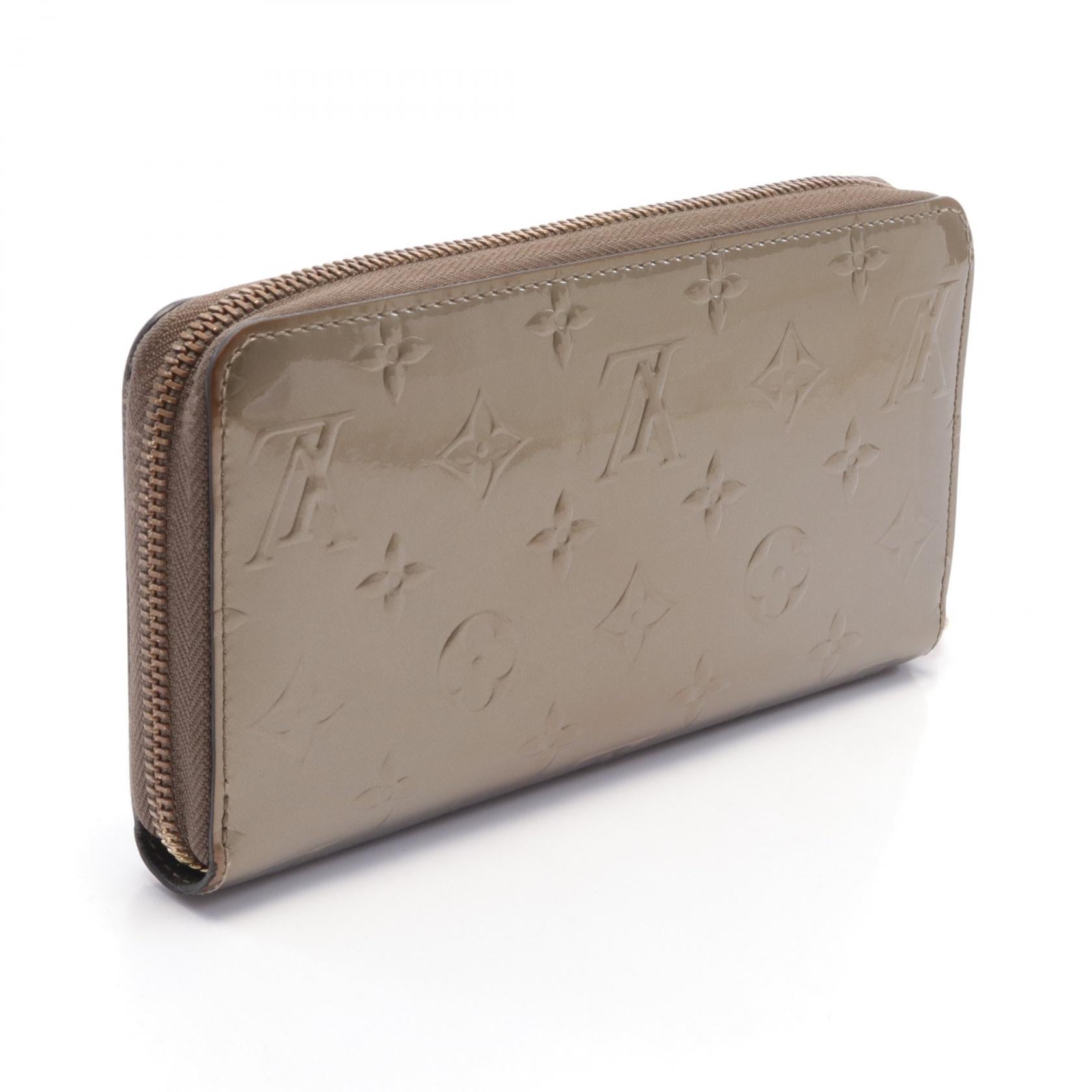 Louis Vuitton Vernis Leather Zippy Wallet M68642