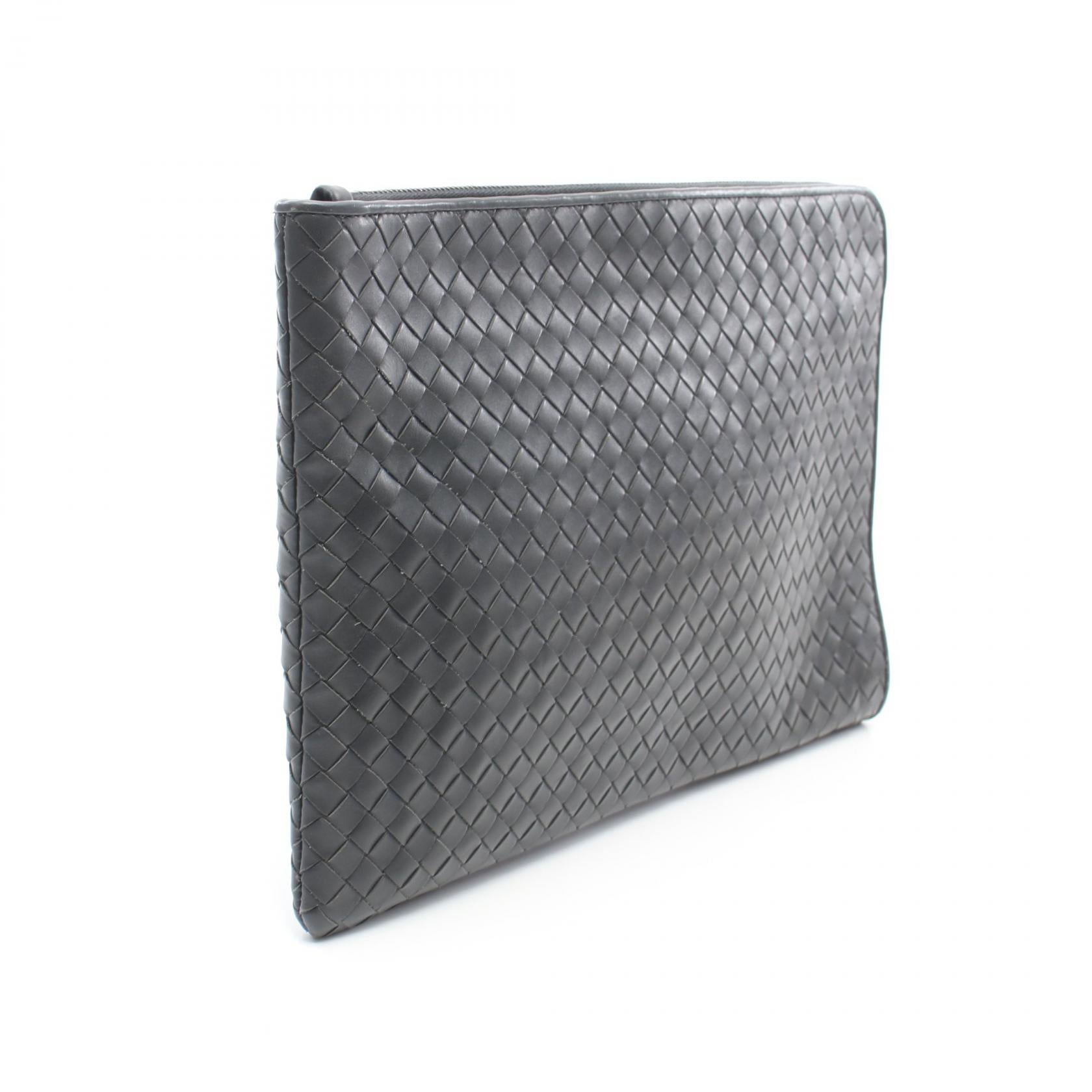 Bottega Veneta Leather Intrecciato Clutch Bag