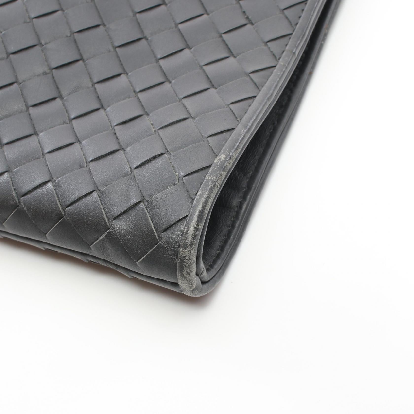 Bottega Veneta Leather Intrecciato Clutch Bag