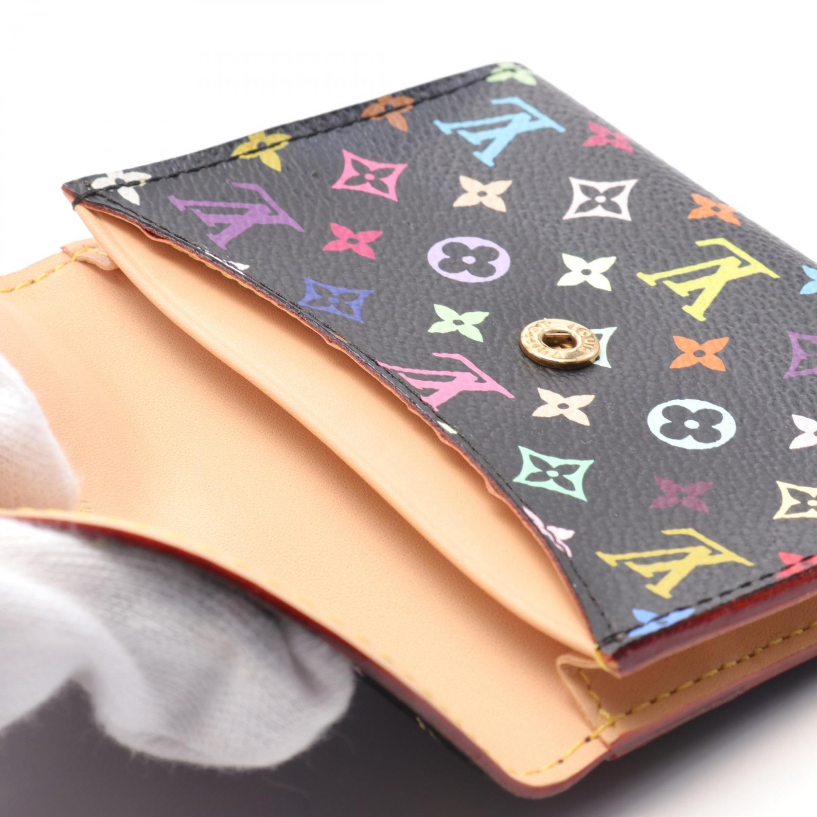 Louis Vuitton Monogram Card Case M66561