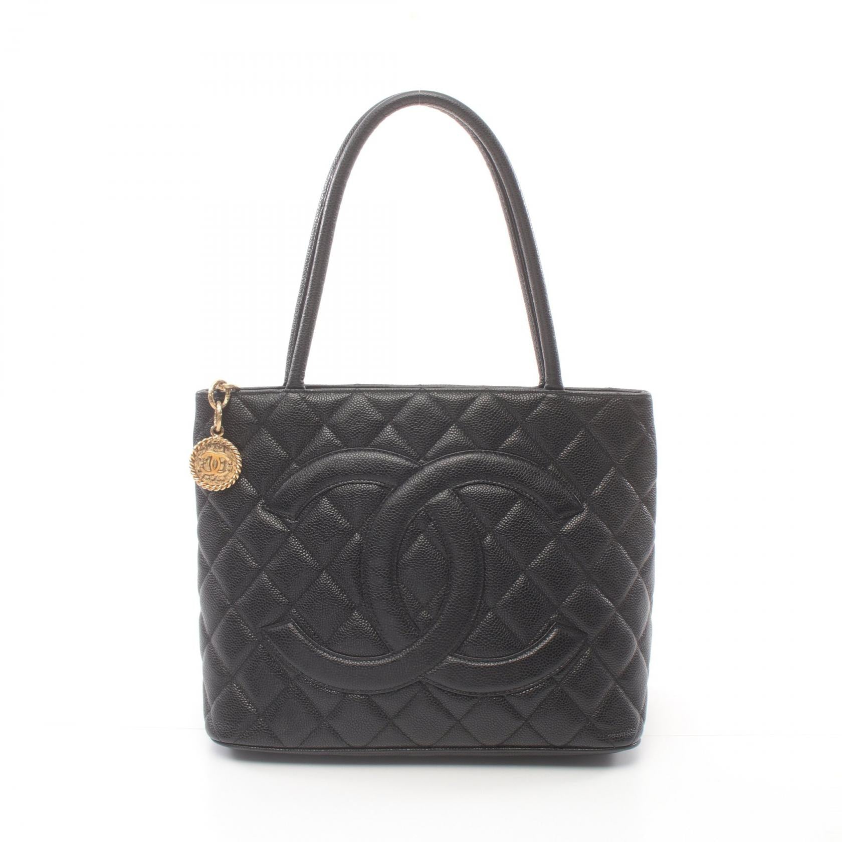 Chanel Caviar Skin Tote Bag Black A01804