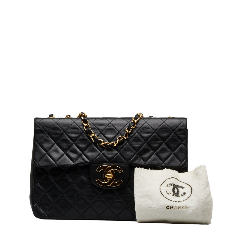 Chanel Leather Chain Shoulder Bag Black in Good Condition