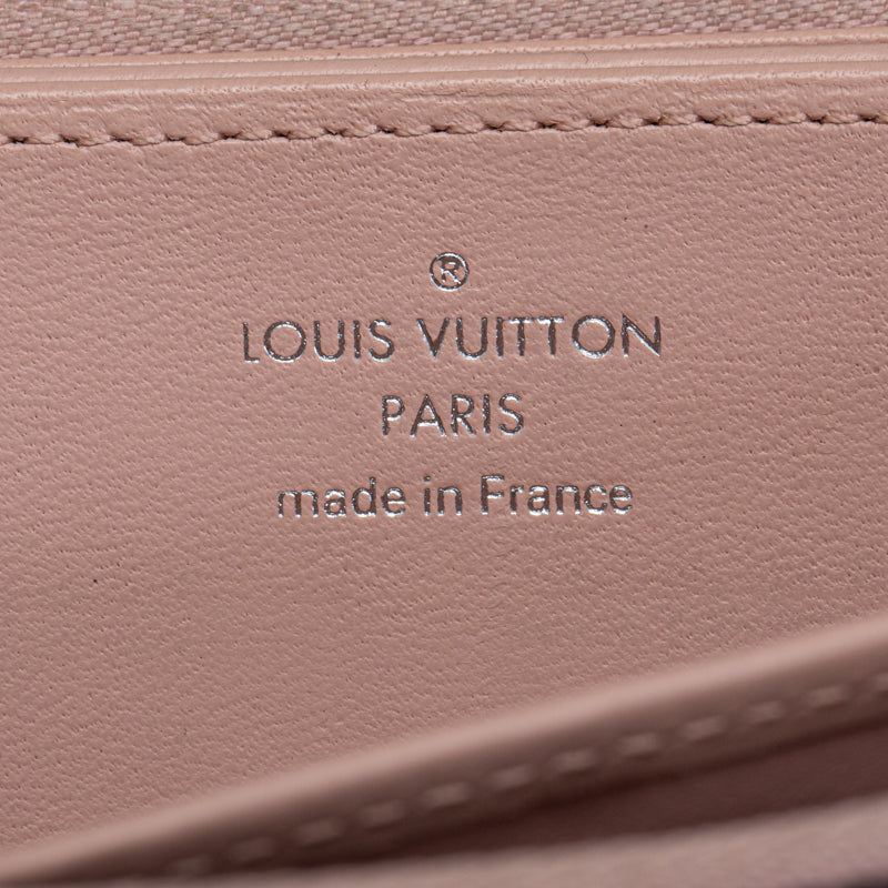 Louis Vuitton Monogram Mahina Zippy Wallet Pink Leather in Good Condition