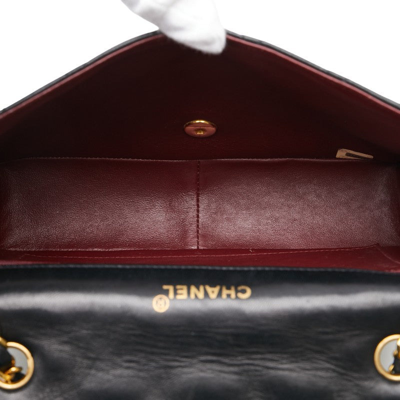 Chanel Matelasse Diana Lambskin Shoulder Bag in Very Good Condition