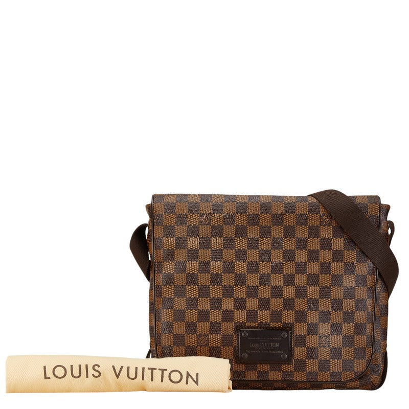 Louis Vuitton Damier Ebene Brooklyn GM Shoulder Bag in Very Good Condition