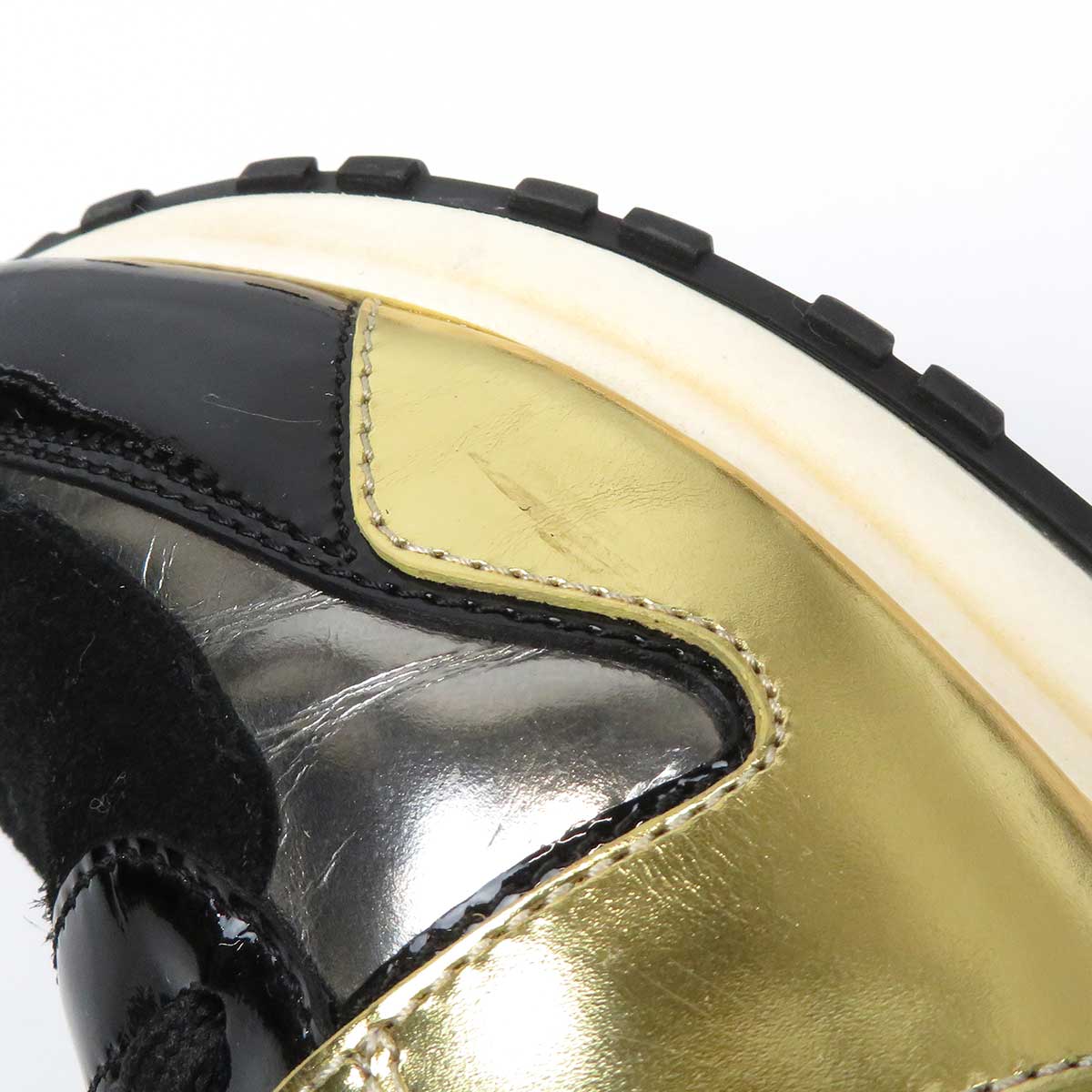 Louis Vuitton Suede Run Away Sneakers Black Gold