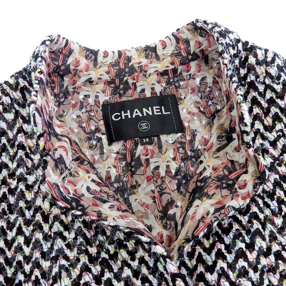 Chanel Tweed Jacket P75219V66764