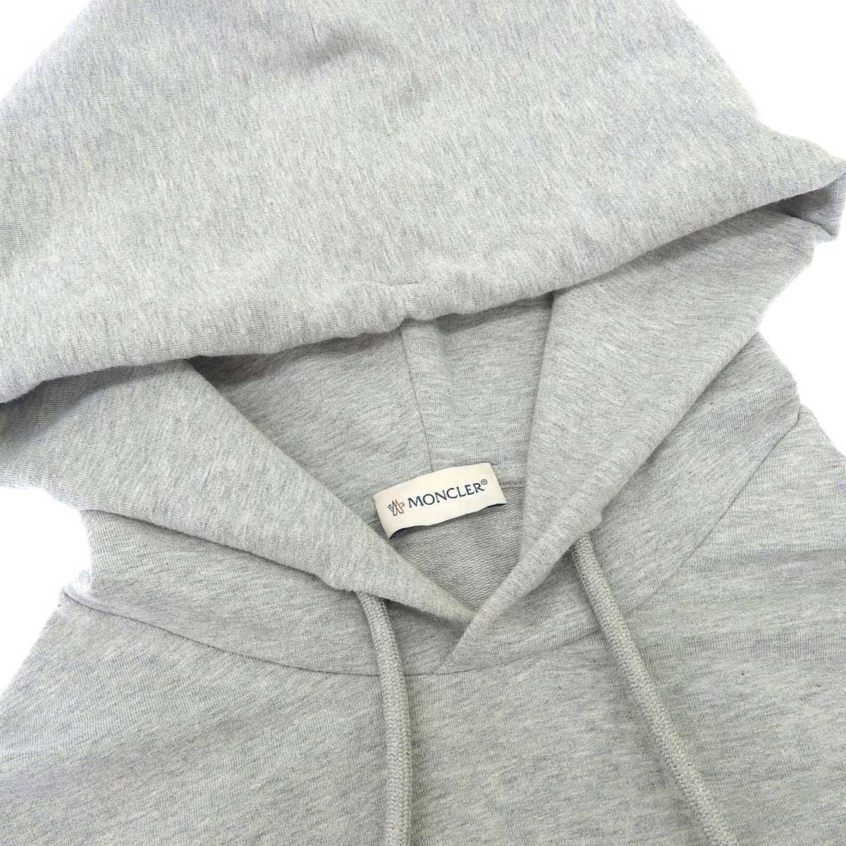 Moncler Hoodie 8G0002433325 Gray