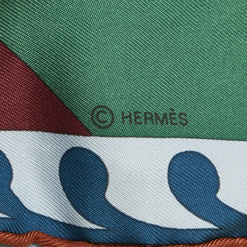 Hermes Silk Scarf Carré 90 PILOTARI in Very Good Condition