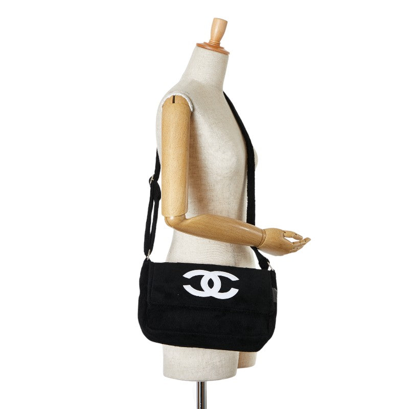 Chanel Coco Mark Pile Crossbody Shoulder Bag Black White