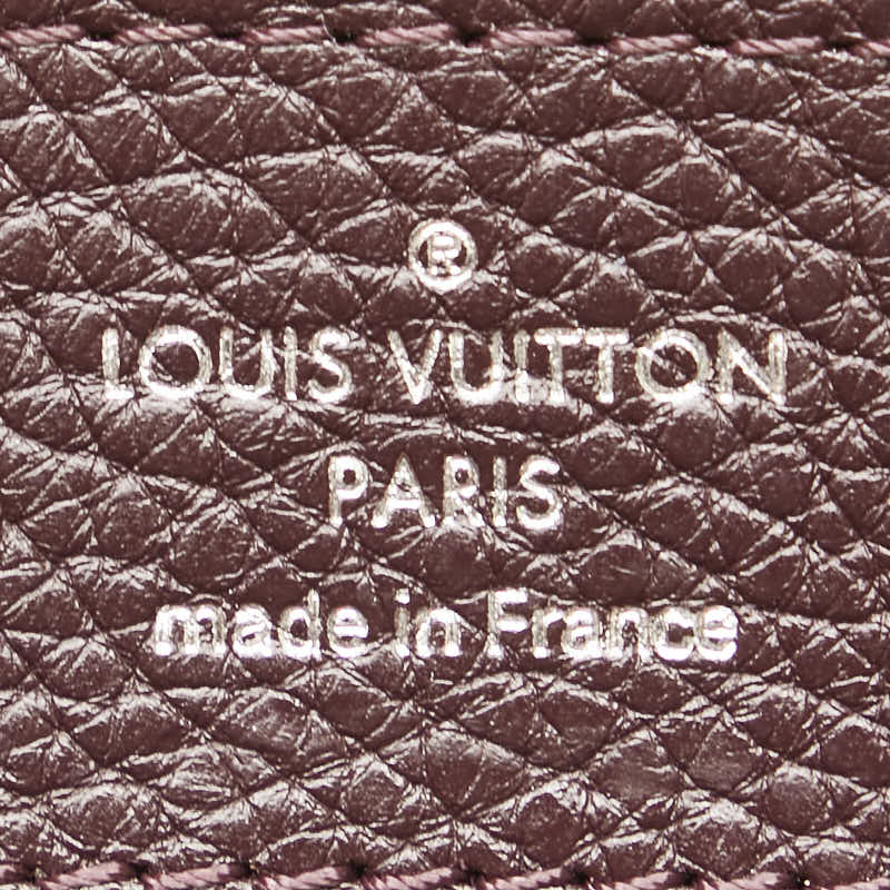 Louis Vuitton Capucines MM Leather Handbag M48869 in Very Good Condition