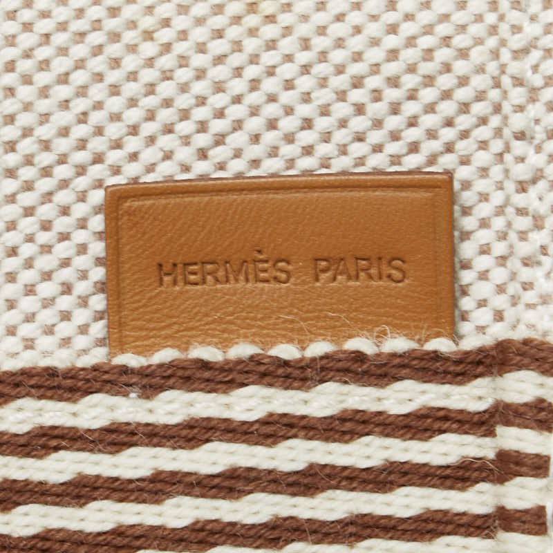 Hermes Canvas Herline Tote PM Shoulder Bag in Very Good Condition