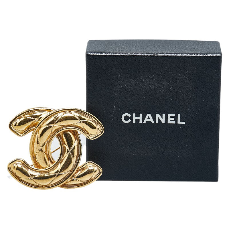 Chanel Coco Mark Matelasse Brooch Gold