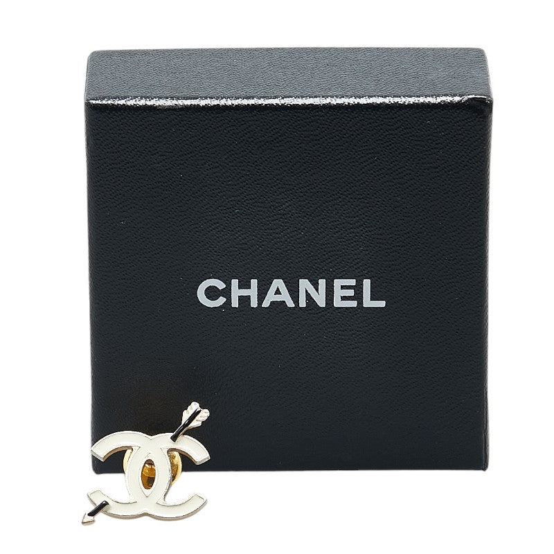 Chanel Arrow Motif Pin Brooch Gold