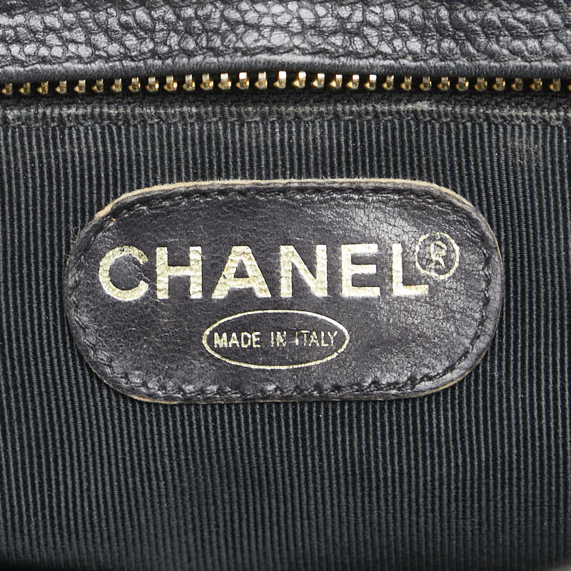 Chanel Caviar Chain Shoulder Bag