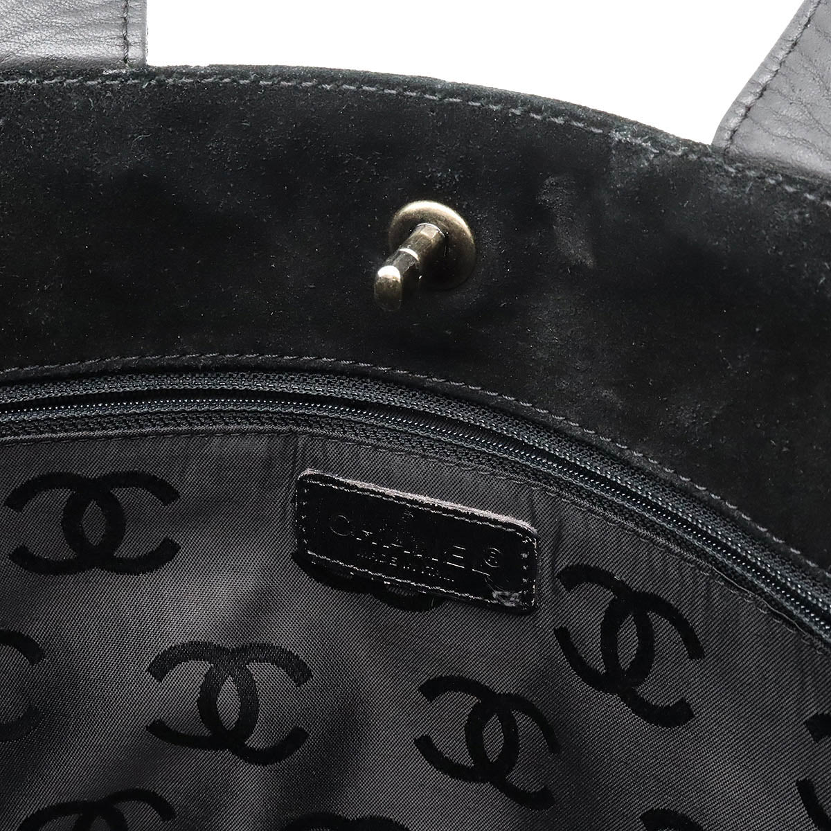 Chanel Suede/Leather Wild Stitch Matelasse Tote Bag in Very Good Condition