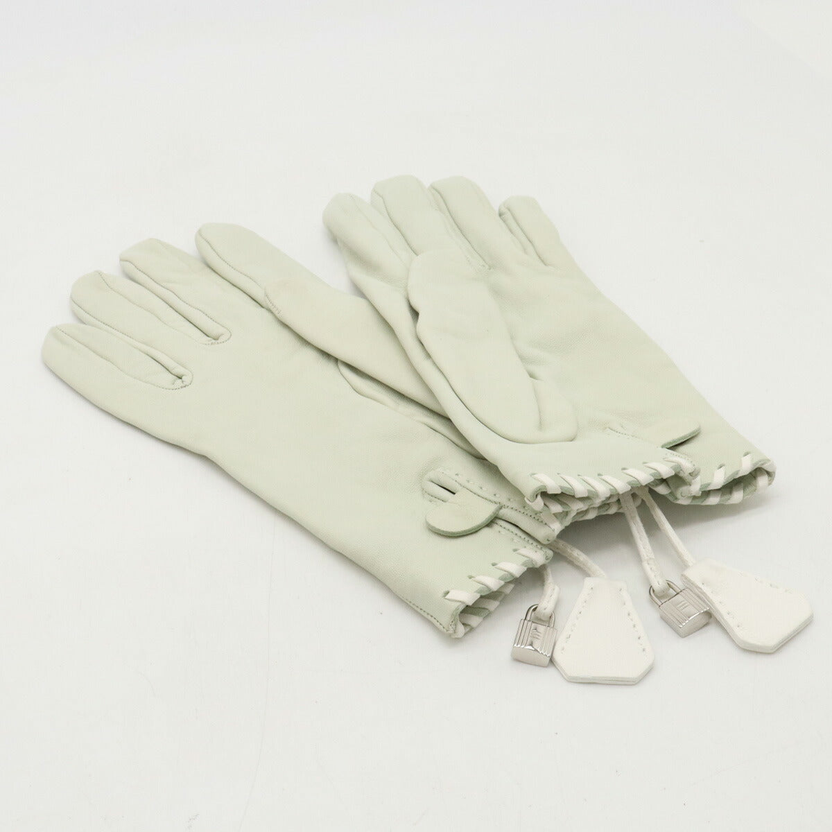 Hermes Leather Gloves Off-White in Pristine Condition