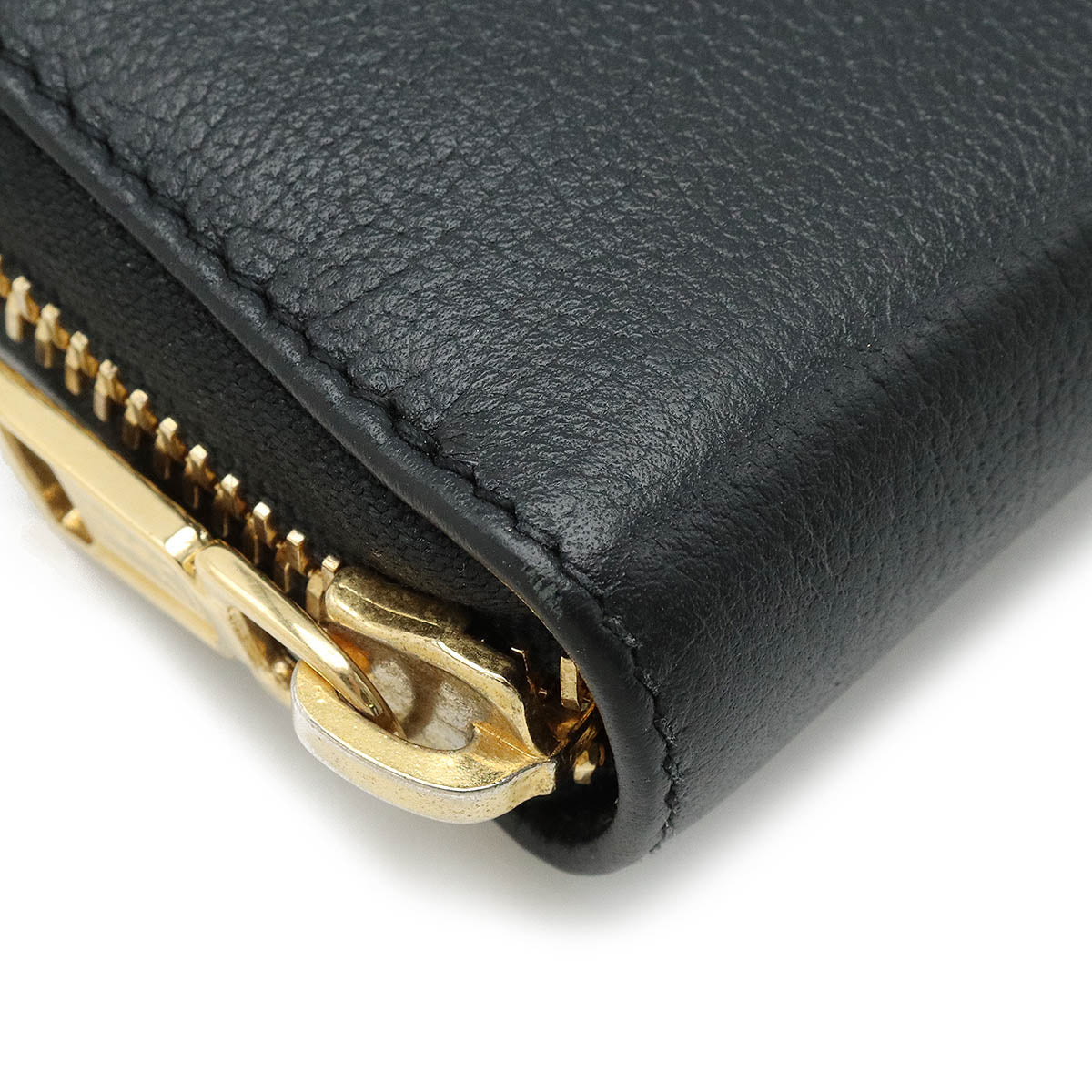 Yves Saint Laurent Leather Zip Wallet Black