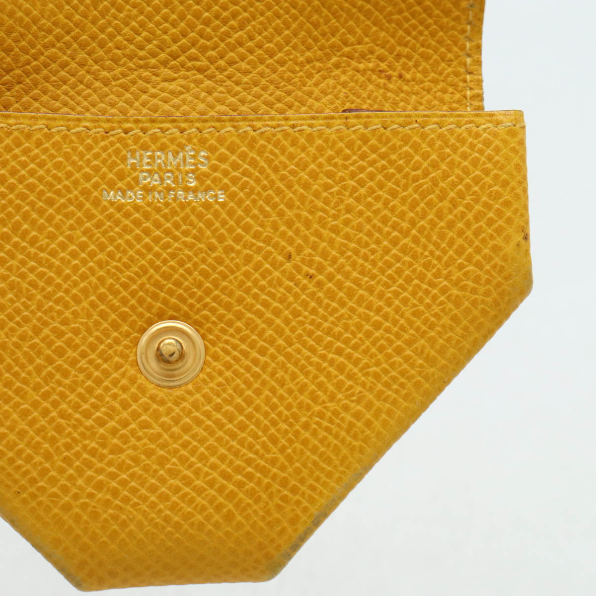 Hermes Vaux Epson Le 24 Coin Case Yellow Leather in Very Good Condition