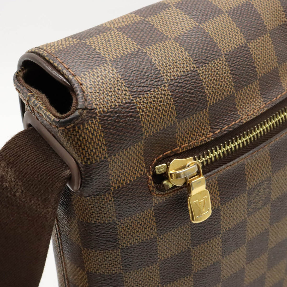 Louis Vuitton Damier Brooklyn MM Shoulder Bag N51211