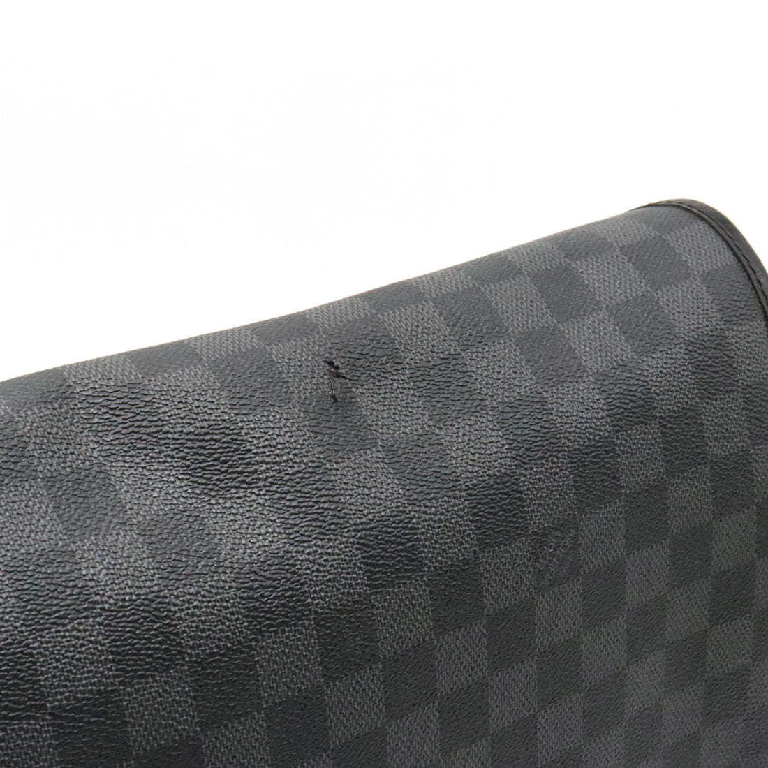 Louis Vuitton Damier Graphite Daniel GM Messenger Bag