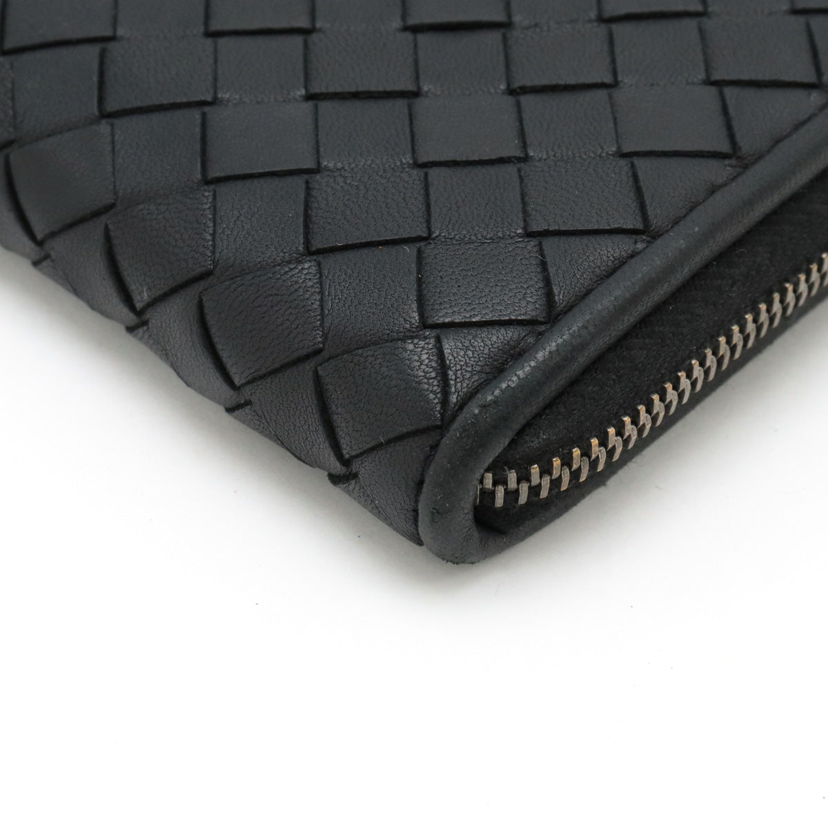 Bottega Veneta Leather Intrecciato Zip Wallet Black