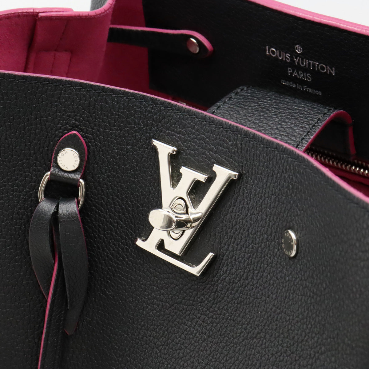 Louis Vuitton Lockme Bucket Shoulder Bag Black Pink in Great Condition