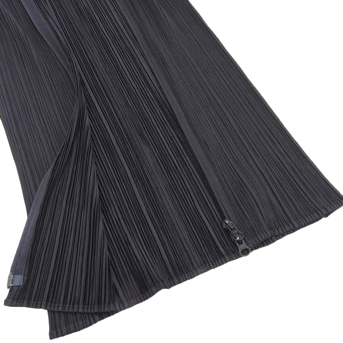 Pleats Please Long Skirt Black PP04-JG370