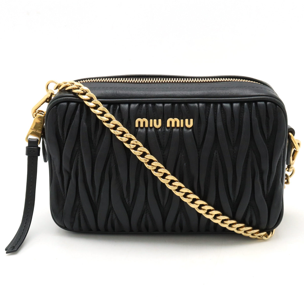 Miu Miu Leather Matelassé Shoulder Bag 5BH118 in Great Condition