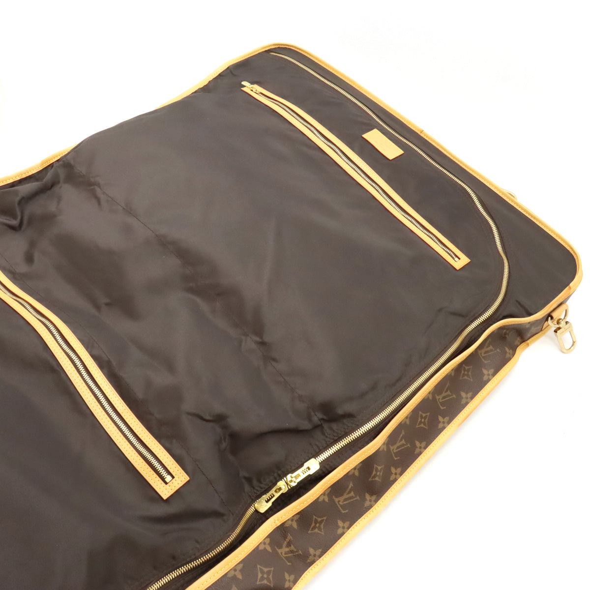 Louis Vuitton Monogram Portable Cabin Garment Case M23420 in Very Good Condition