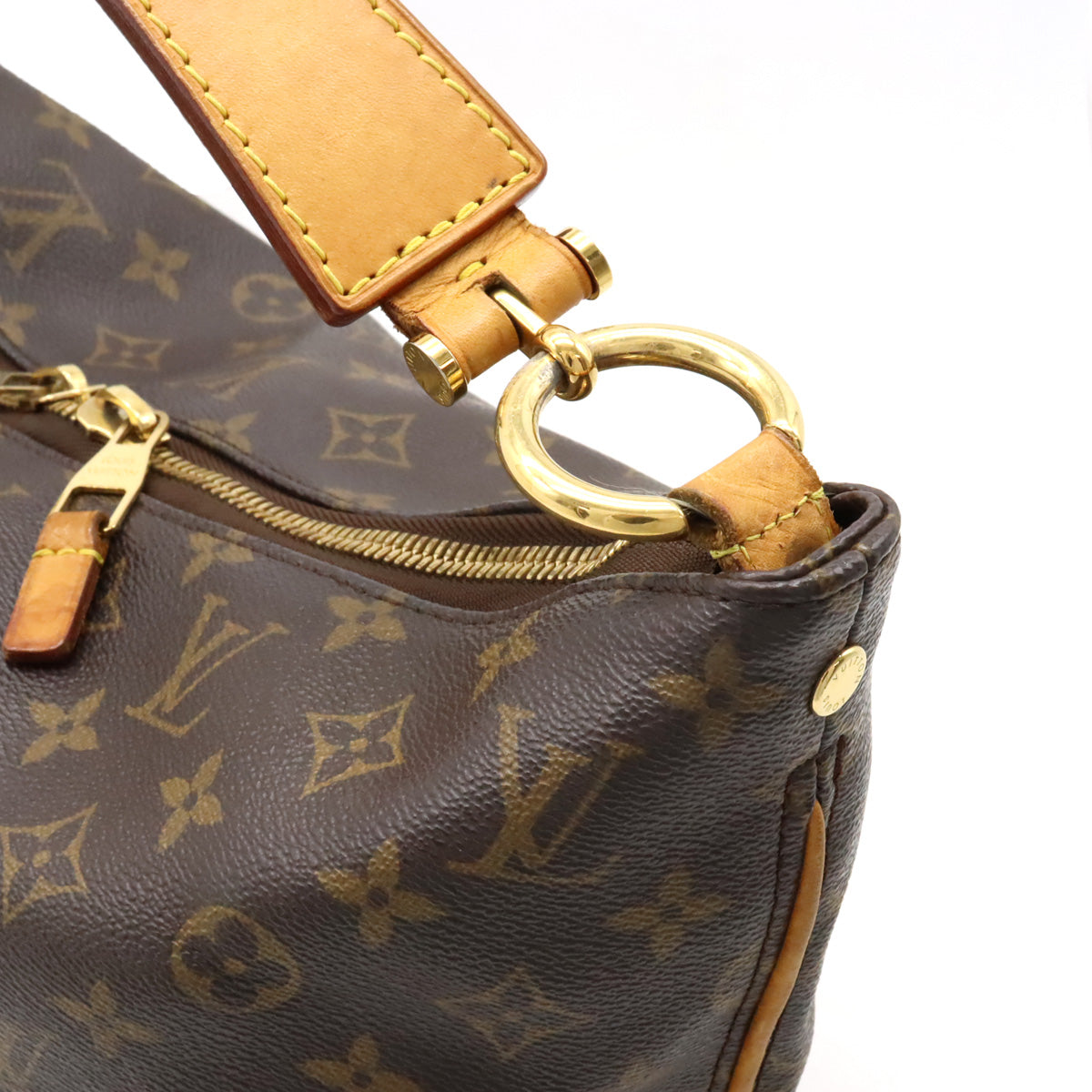 Louis Vuitton Monogram Shuli PM Shoulder Bag M40586 in Very Good Condition