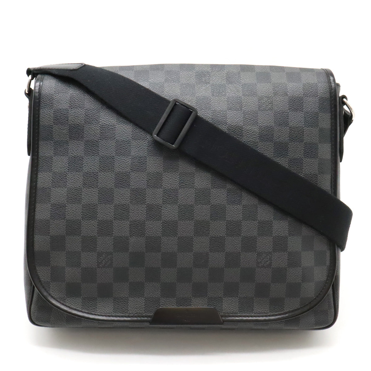 Louis Vuitton Damier Graphite Daniel MM Shoulder Bag N58029 in Good Condition