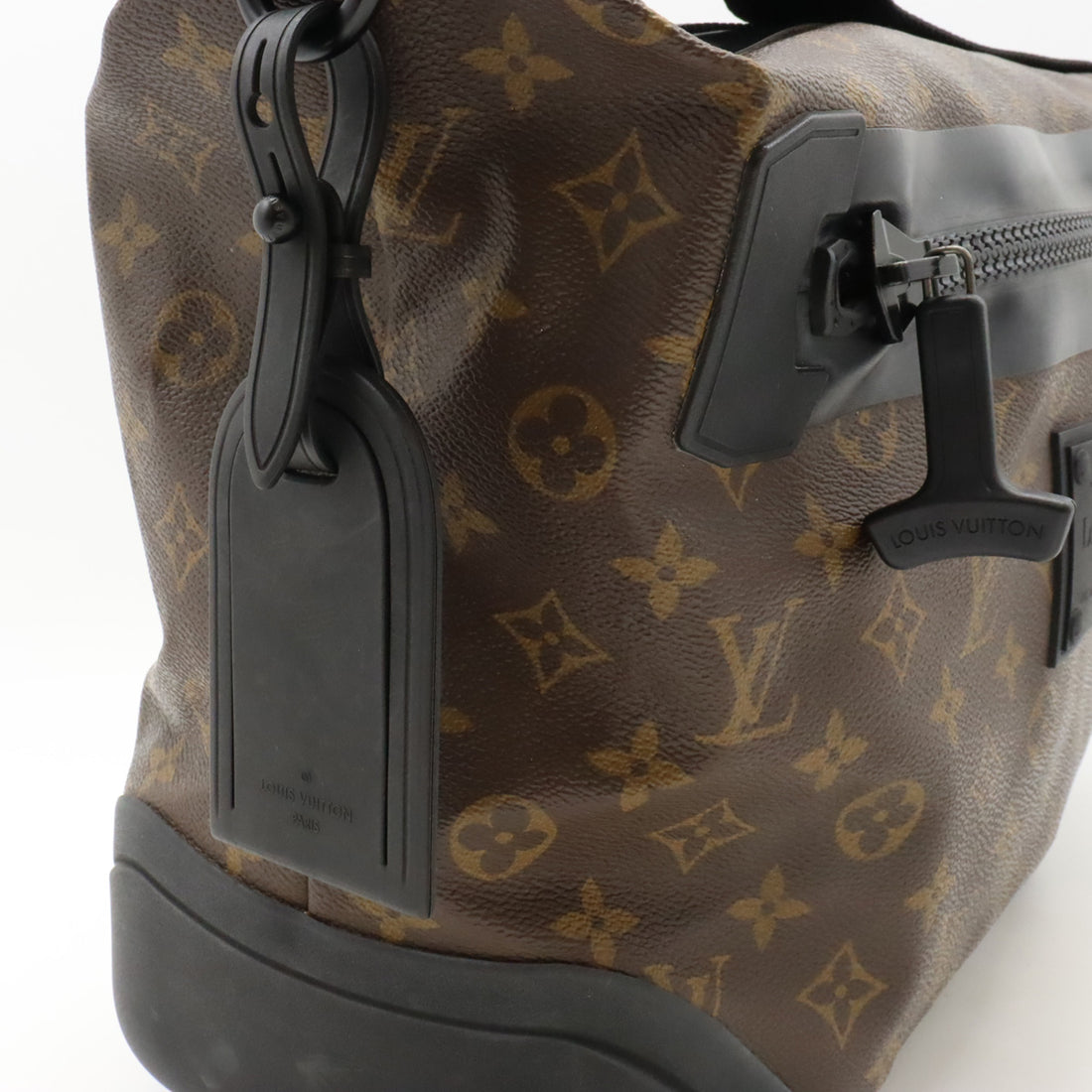 Louis Vuitton Monogram Waterproof Messenger Bag M40399