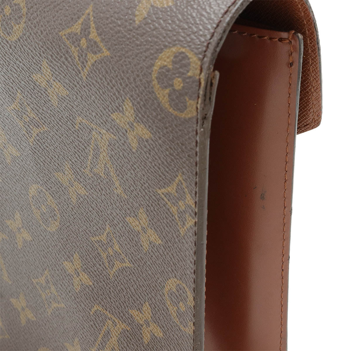 Louis Vuitton Monogram Monceau 26 Handbag M51187 in Very Good Condition