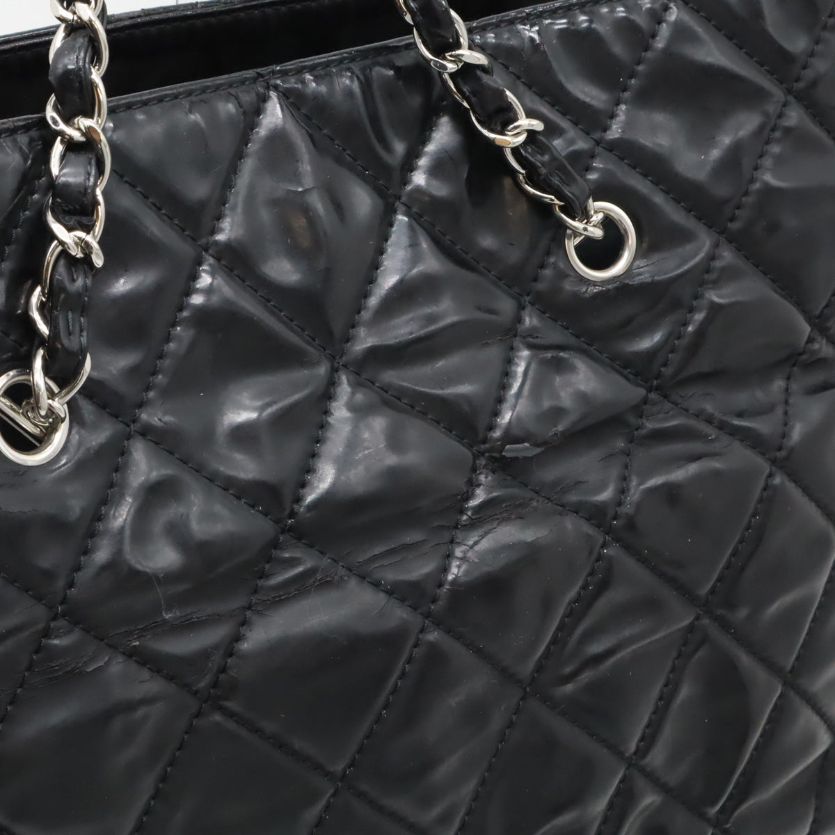 Chanel Patent Leather Matelasse Chain Tote Bag in Good Condition