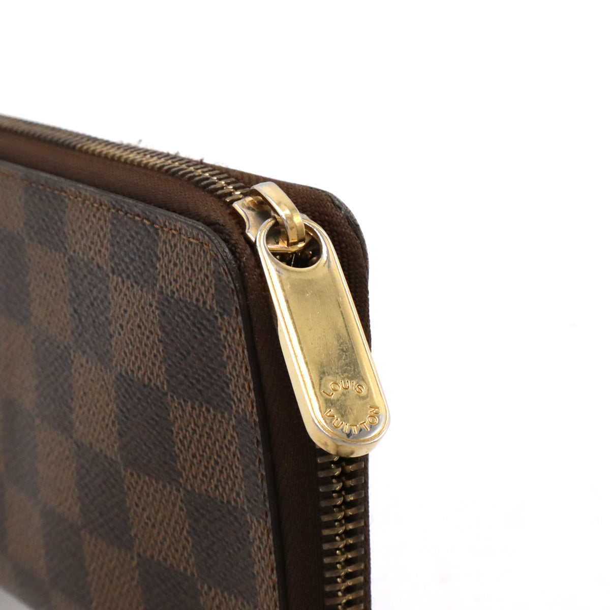 Louis Vuitton Damier Zippy Compact Wallet N60028 in Very Good Condition