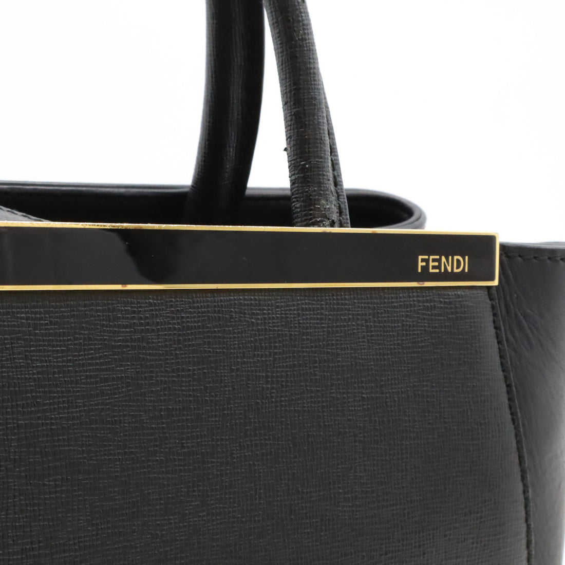 Fendi Petite 2Jours Leather Handbag 8BH253 in Very Good Condition