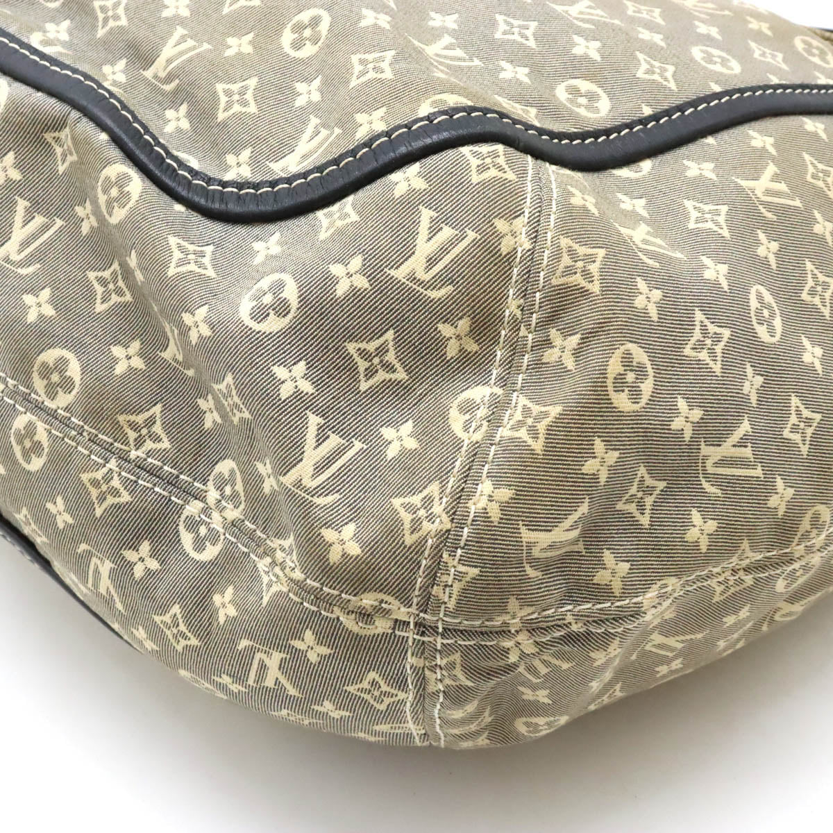 Louis Vuitton Monogram Idylle Romance Shoulder Bag M56700