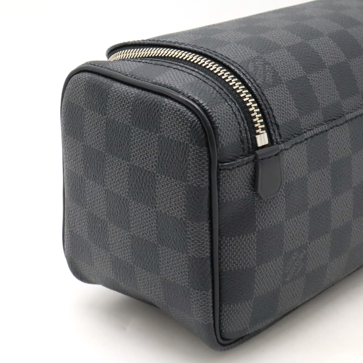 Louis Vuitton Damier Graphite Toiletry Pouch N47625